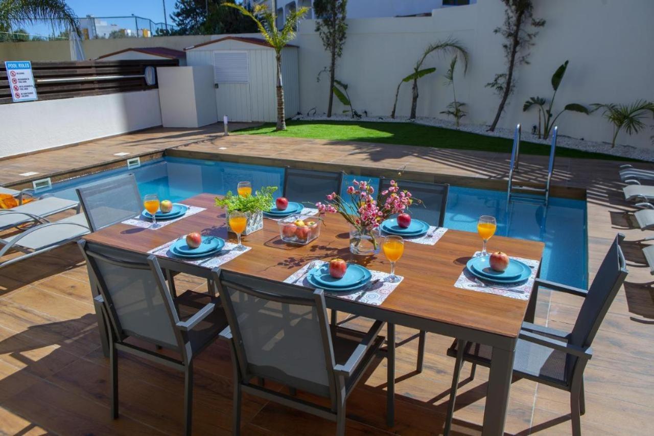 Tsokkos Family Villa - Pool Garden Walk To Beach Protaras Exterior photo