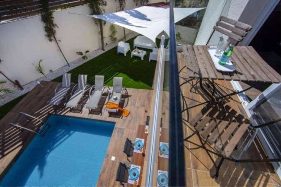 Tsokkos Family Villa - Pool Garden Walk To Beach Protaras Exterior photo